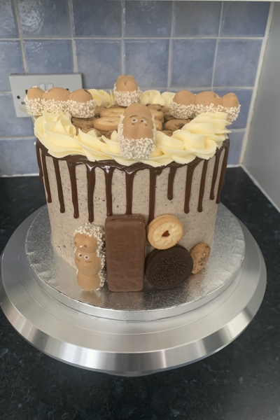 Cookie themed drip cake